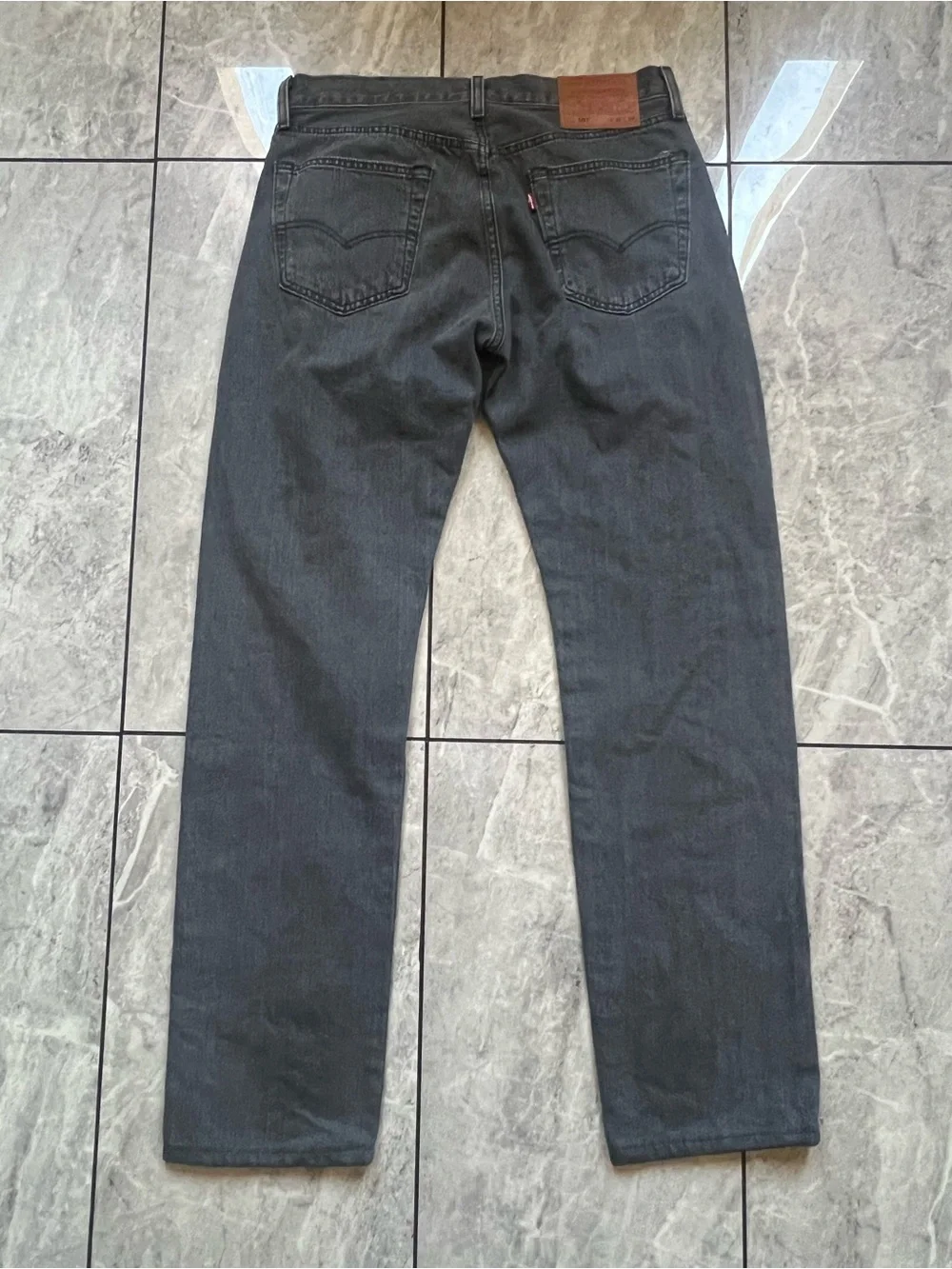 Levi's 501 Original Fit Jeans Mens 32x34 Faded Black Straight Leg Button Fly ‘93